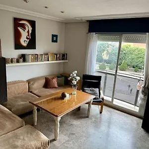 Luminoso Con Parking Apartment